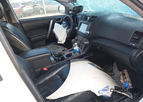 2012 Toyota Highlander Se V6 from USA, damaged, VIN 5TDBK3EH6CS107574